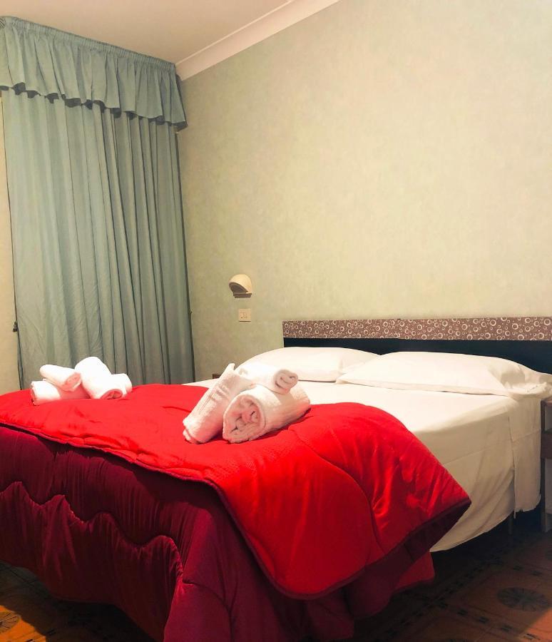 Hotel Elvira Фиуджи Екстериор снимка