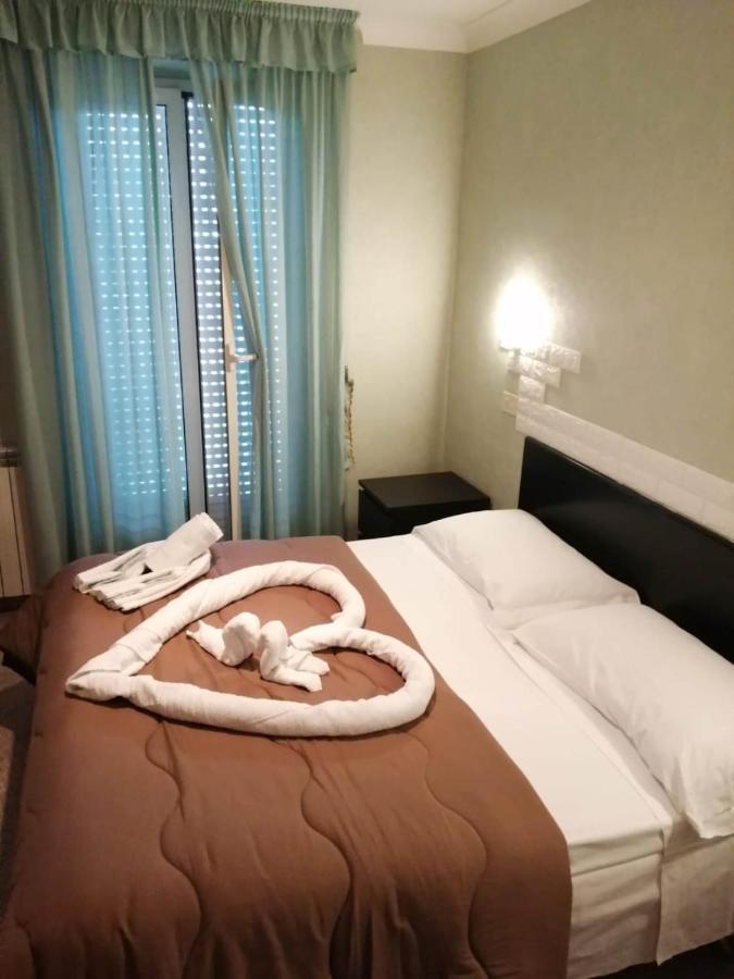 Hotel Elvira Фиуджи Екстериор снимка