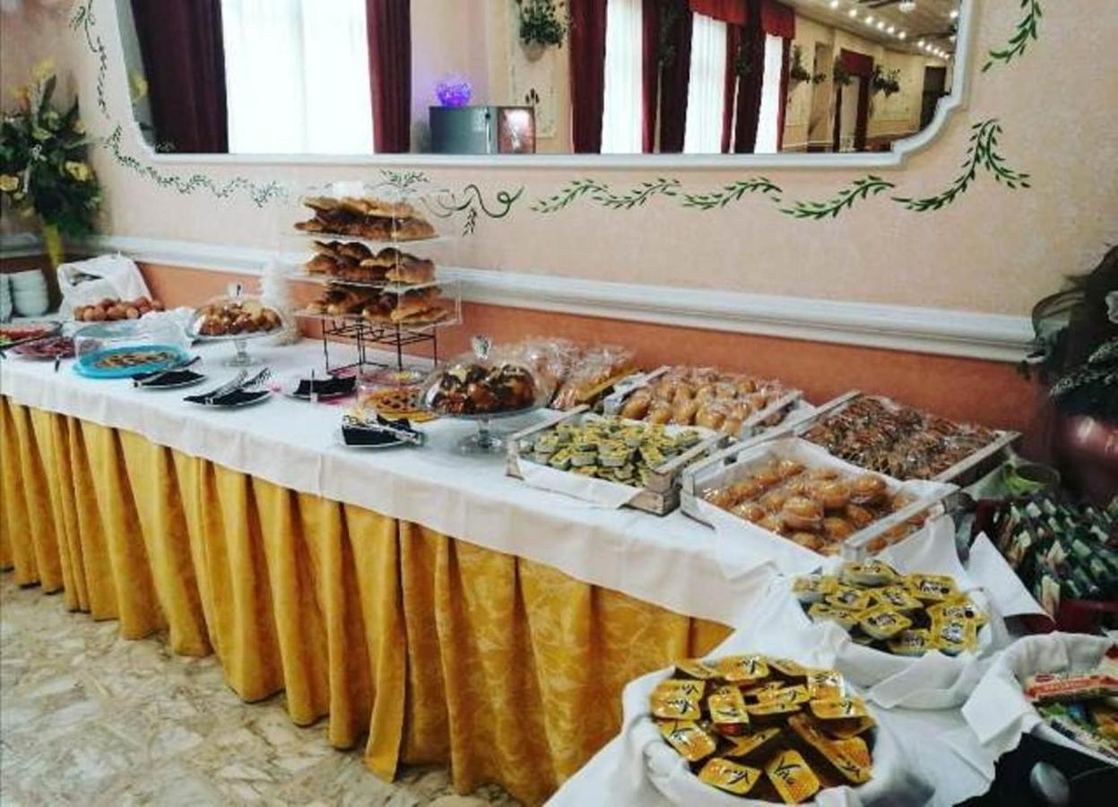 Hotel Elvira Фиуджи Екстериор снимка